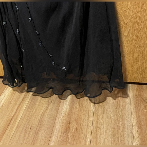 silk evening gown - Picture 8 of 8